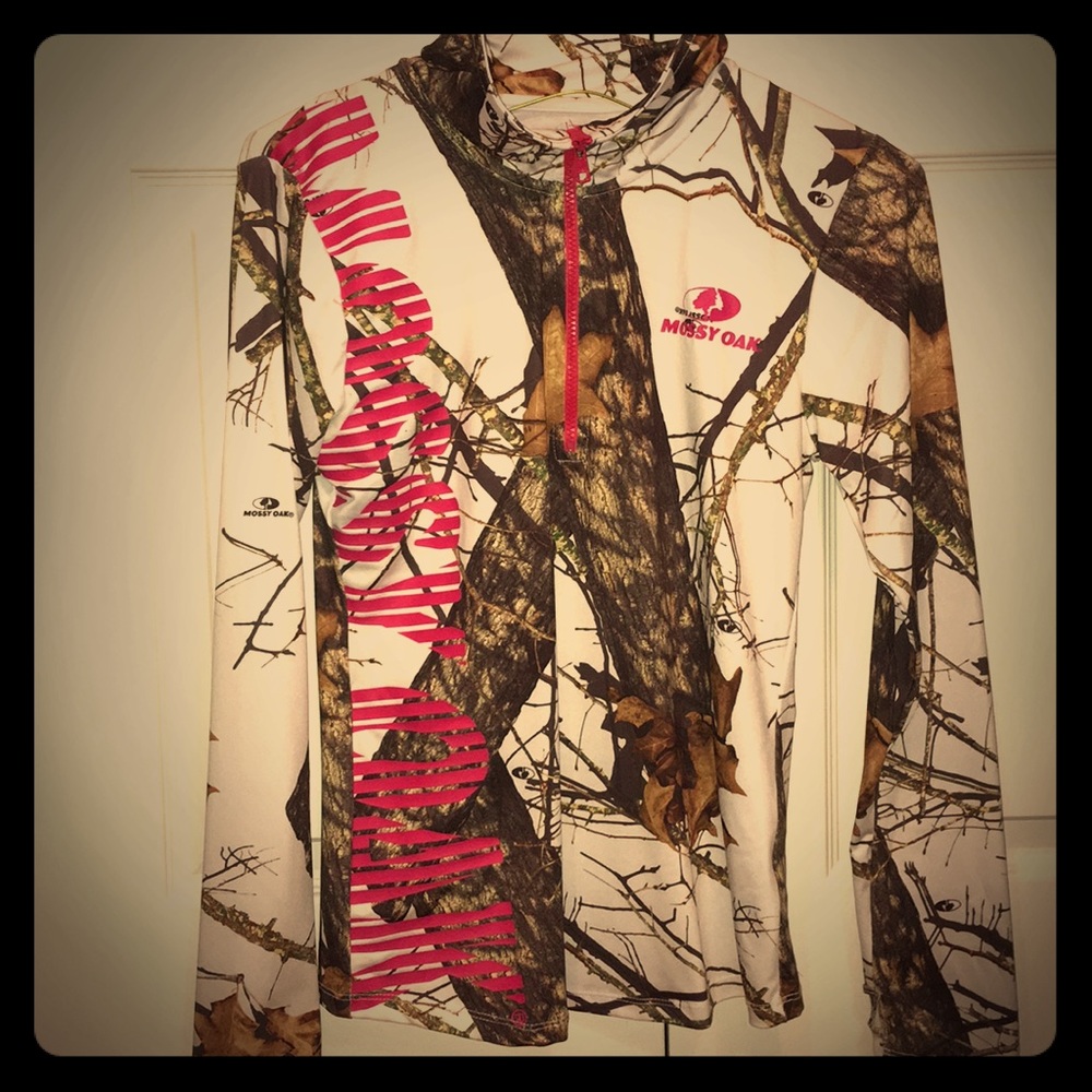 Mossy oak snow camo shirt